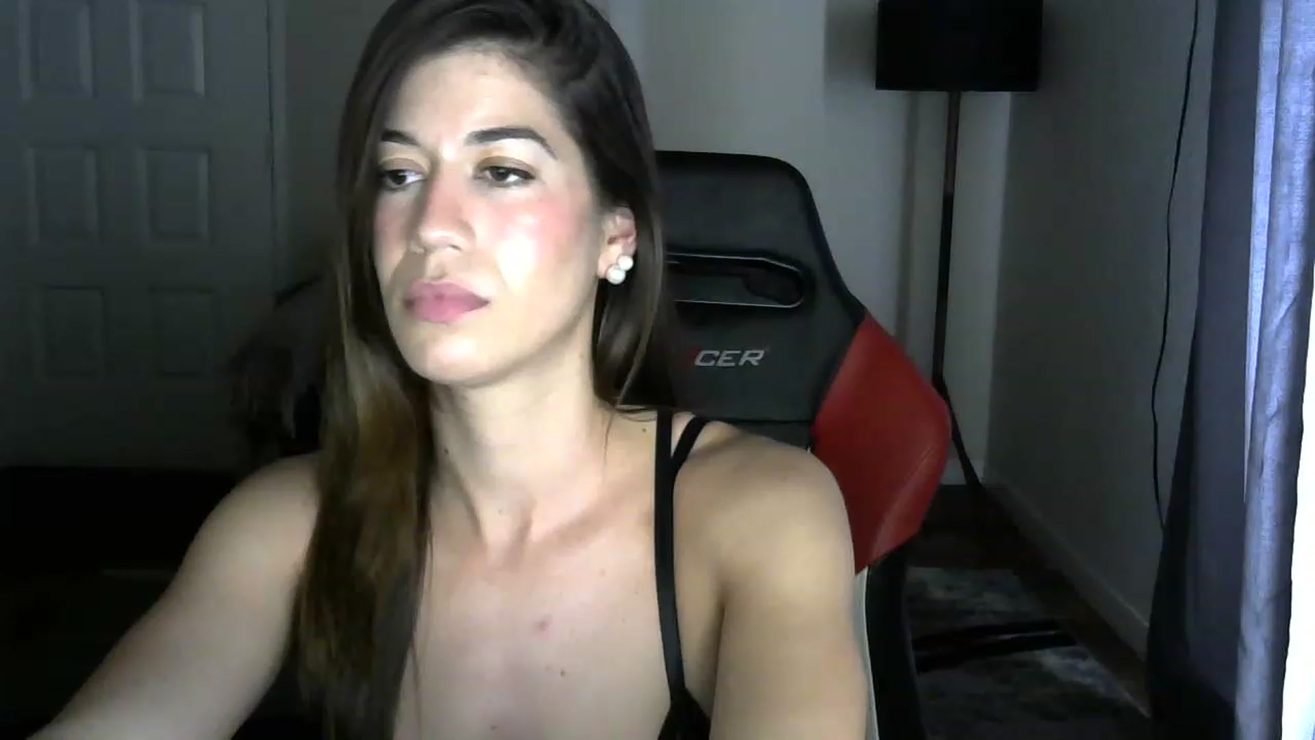 Gallery image thumbnail from ReinaVictoria's myfreecams stream on, 12/09/2022, 18:57 image 12 of 20