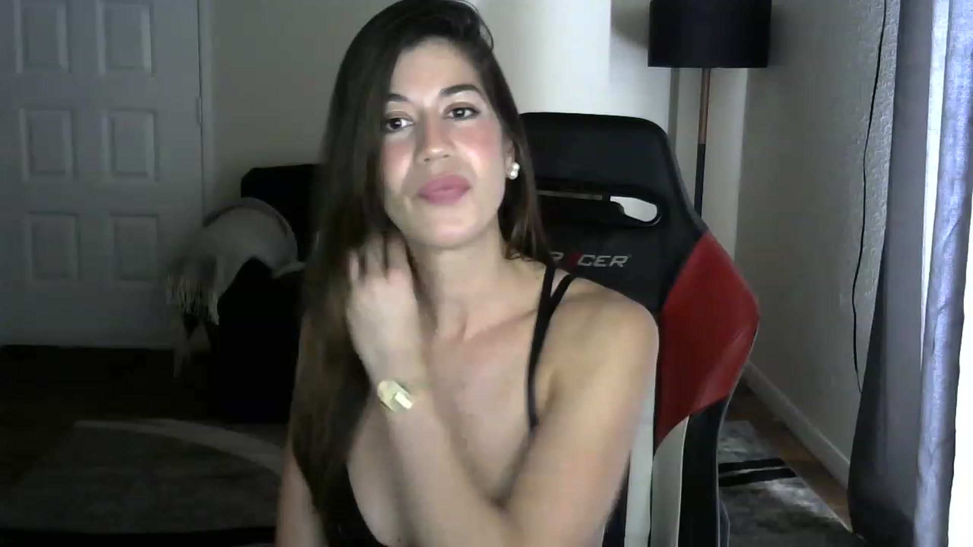 Gallery image thumbnail from ReinaVictoria's myfreecams stream on, 12/09/2022, 18:57 image 3 of 20