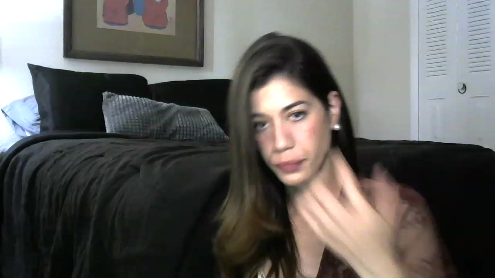 Gallery image thumbnail from ReinaVictoria's myfreecams stream on, 12/12/2022, 15:47 image 3 of 20