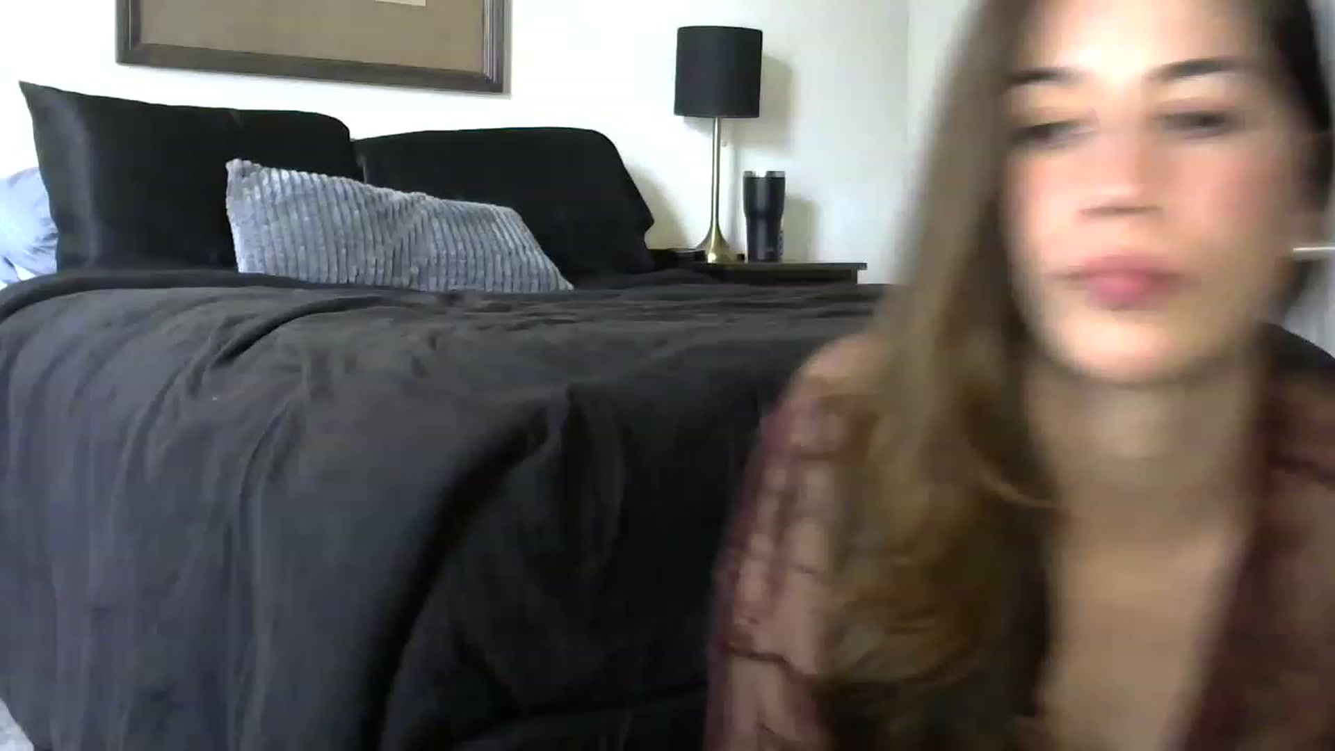 Gallery image thumbnail from ReinaVictoria's myfreecams stream on, 12/12/2022, 15:47 image 16 of 20