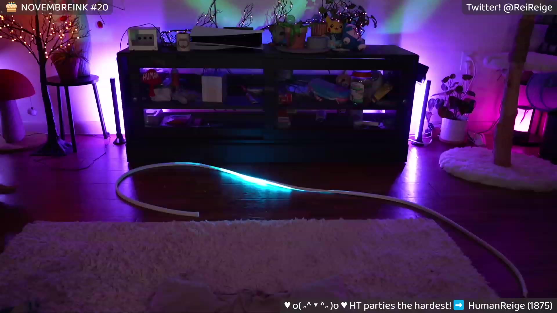 Gallery image thumbnail from Reive's myfreecams stream on, 11/19/2023, 09:51 image 3 of 20