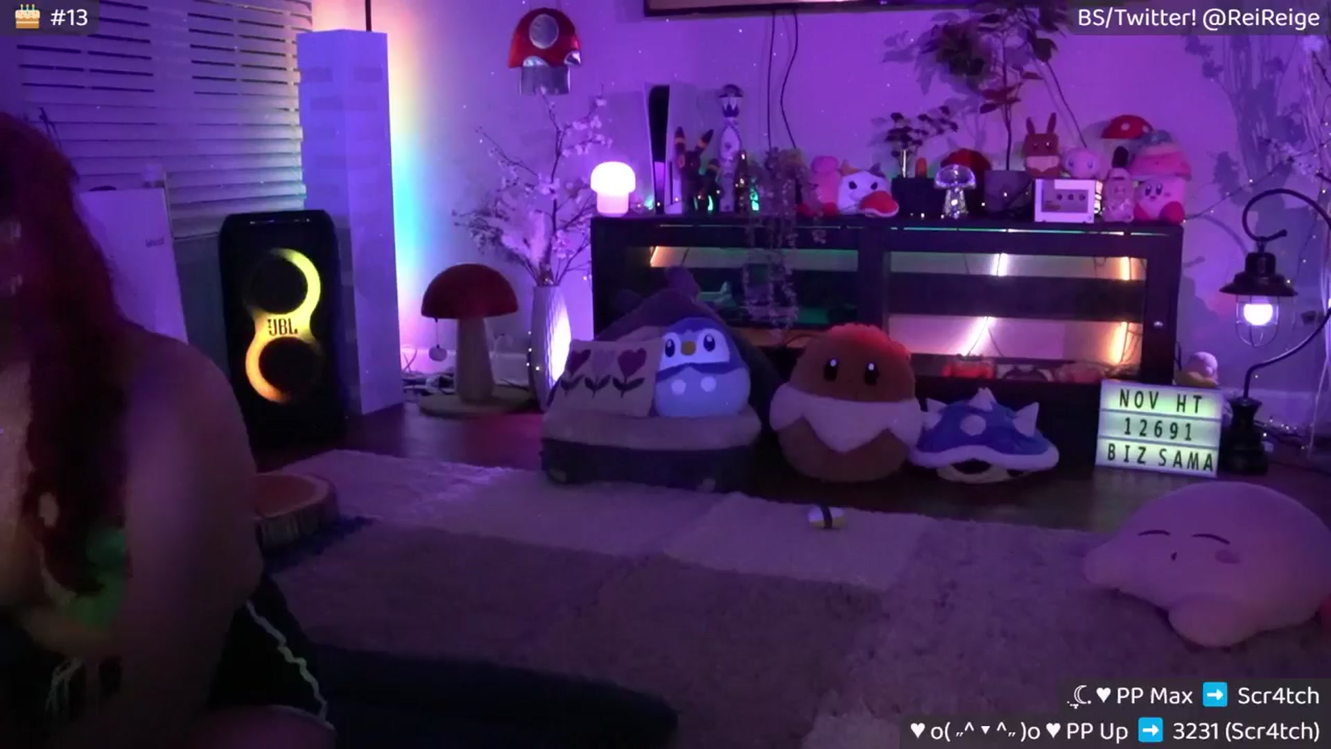 Gallery image thumbnail from Reive's myfreecams stream on, 11/22/2025, 12:24 image 3 of 20