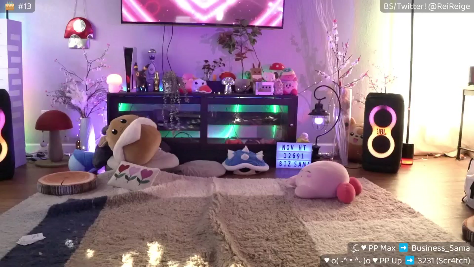 Gallery image thumbnail from Reive's myfreecams stream on, 11/22/2025, 16:26 image 14 of 20