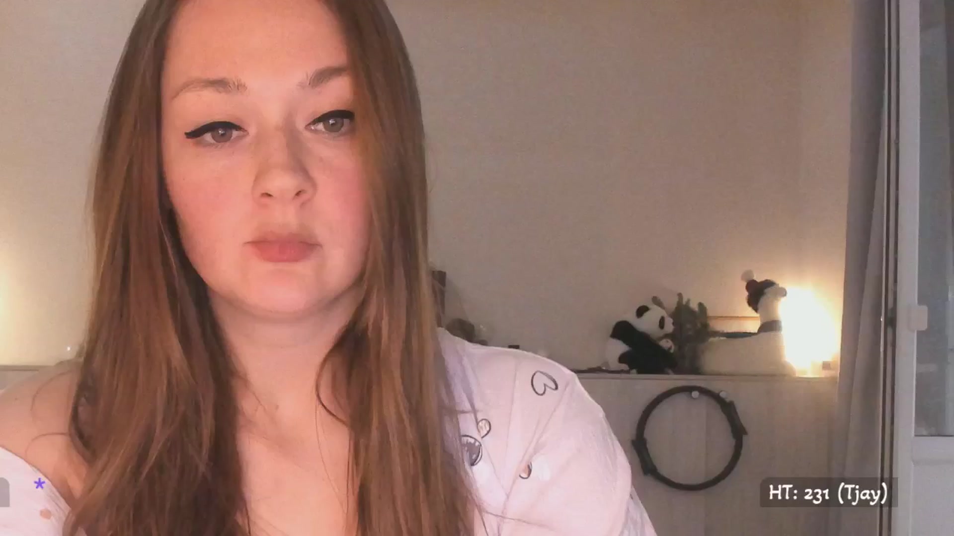 Gallery image thumbnail from Relax_'s myfreecams stream on, 03/13/2025, 01:03 image 1 of 20