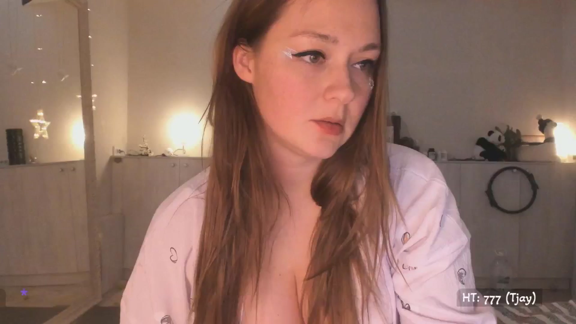 Gallery image thumbnail from Relax_'s myfreecams stream on, 03/13/2025, 01:03 image 7 of 20