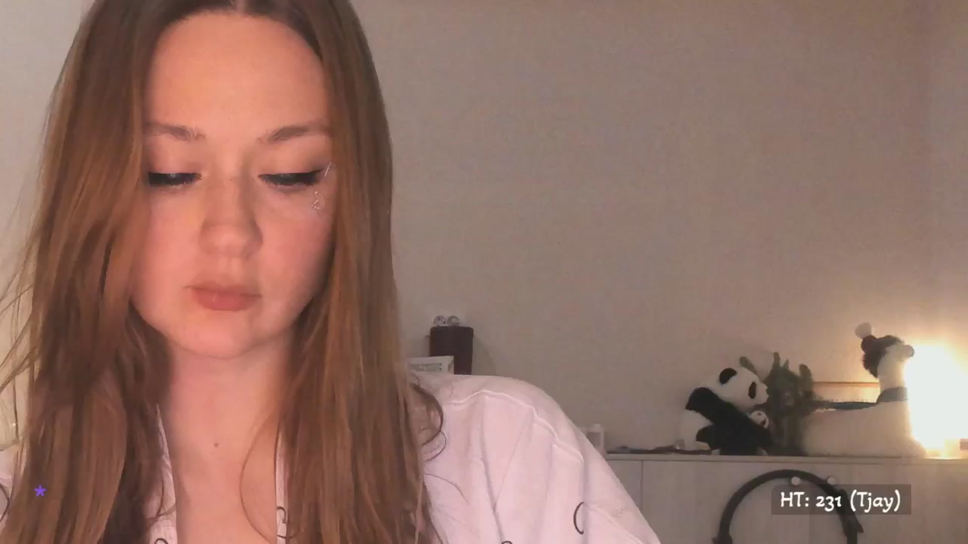 Gallery image thumbnail from Relax_'s myfreecams stream on, 03/13/2025, 01:03 image 6 of 20