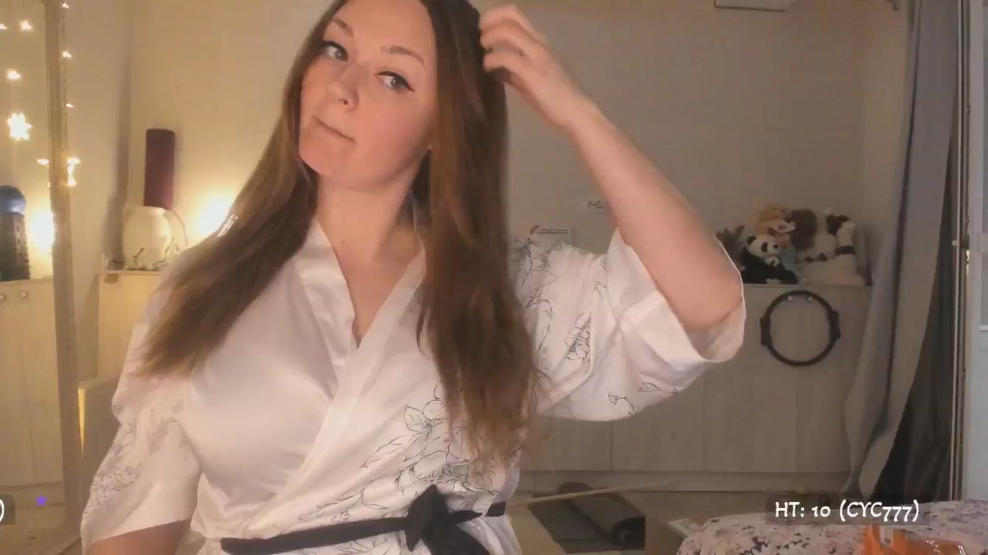 Gallery image thumbnail from Relax_'s myfreecams stream on, 04/02/2025, 23:21 image 13 of 20