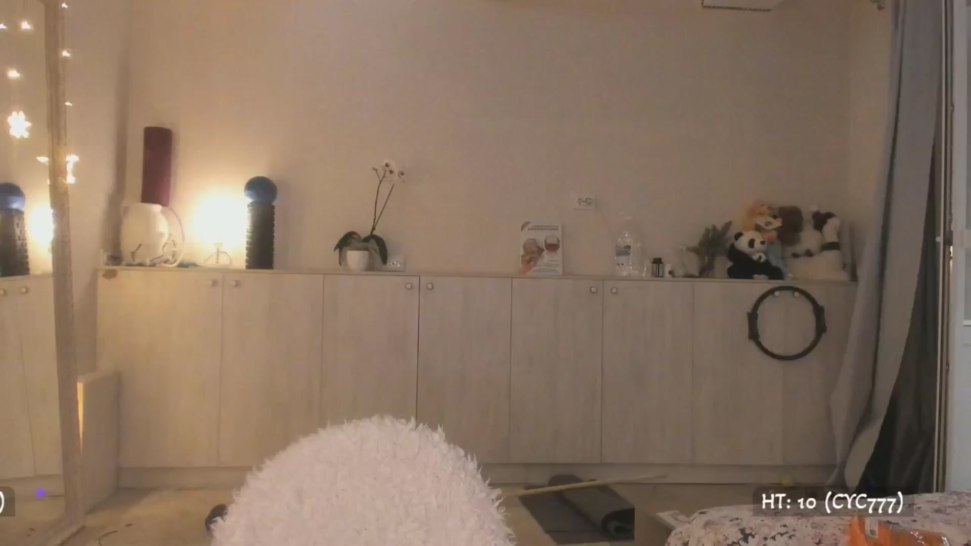 Gallery image thumbnail from Relax_'s myfreecams stream on, 04/02/2025, 23:21 image 17 of 20