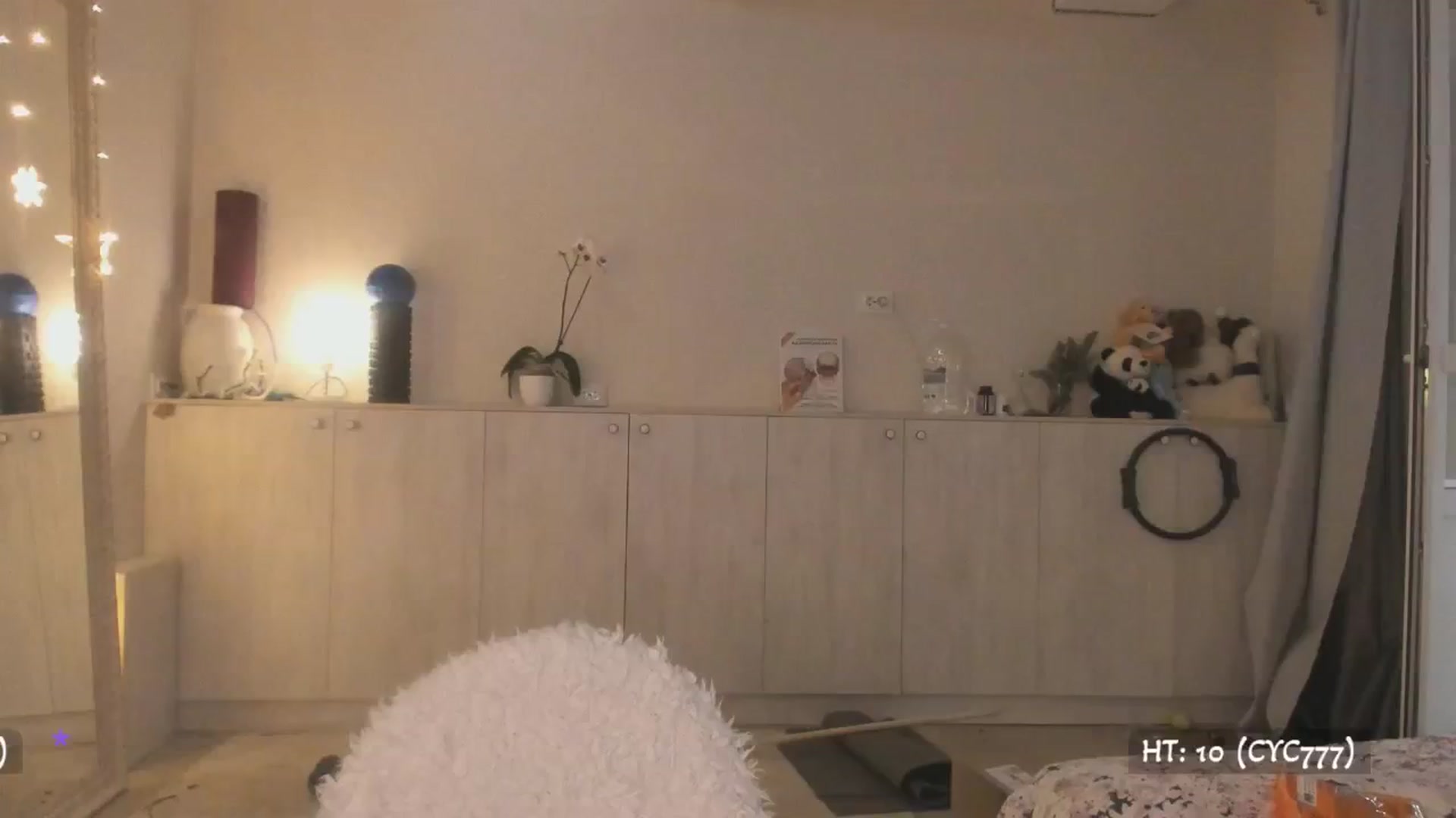 Gallery image thumbnail from Relax_'s myfreecams stream on, 04/02/2025, 23:21 image 15 of 20
