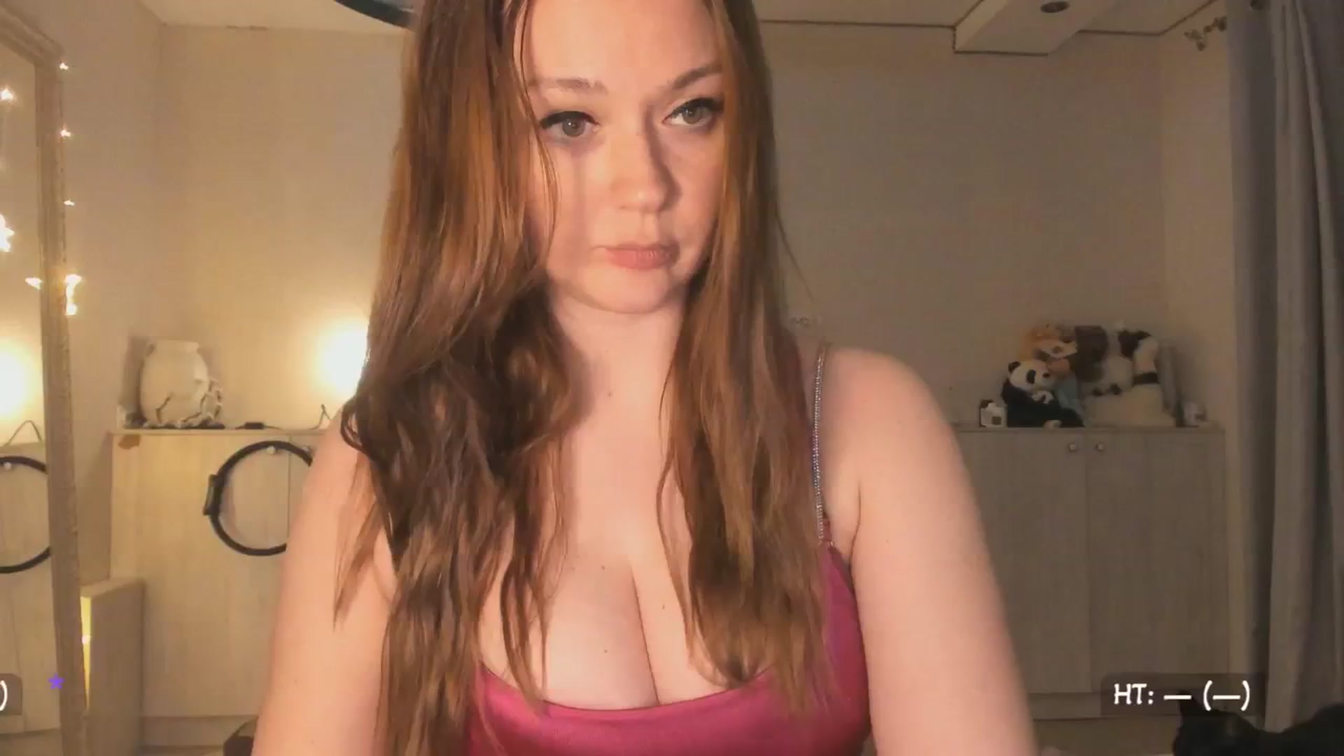 Gallery image thumbnail from Relax_'s myfreecams stream on, 04/08/2025, 24:01 image 3 of 20