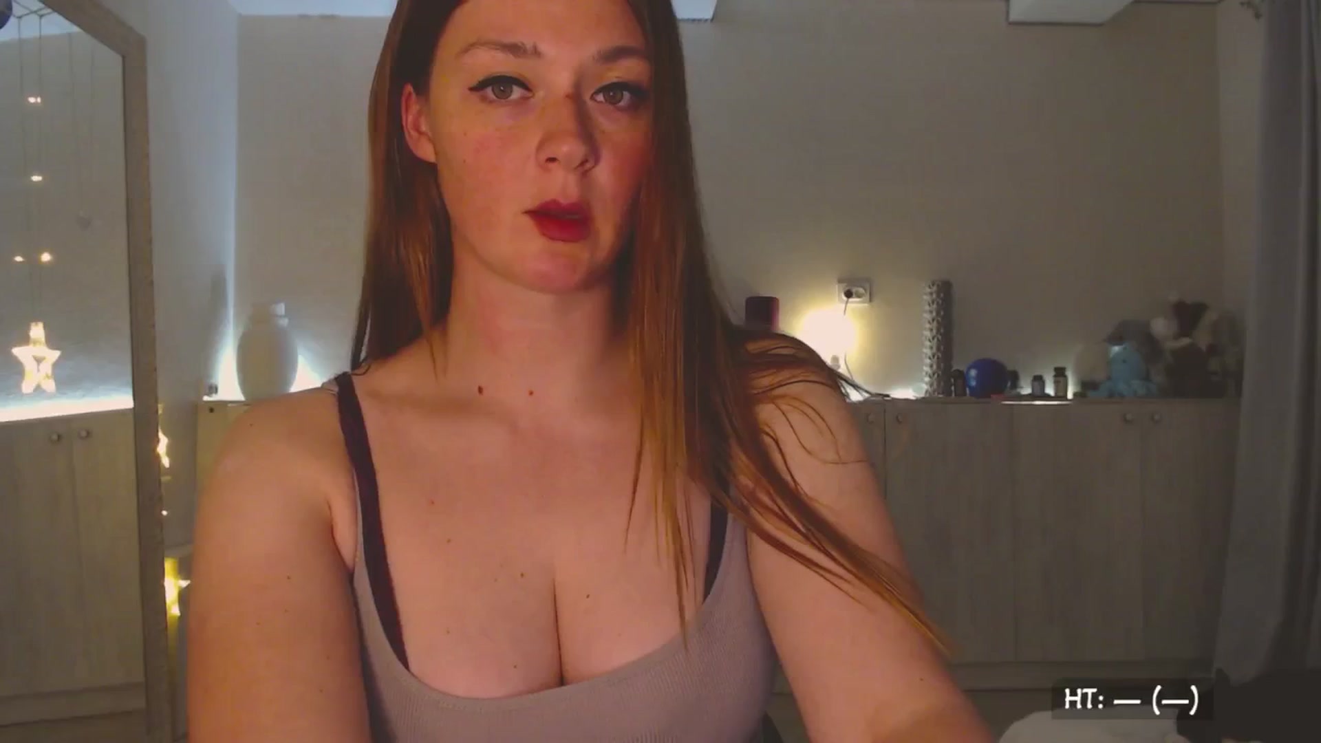 Gallery image thumbnail from Relax_'s myfreecams stream on, 08/13/2025, 01:33 image 13 of 20