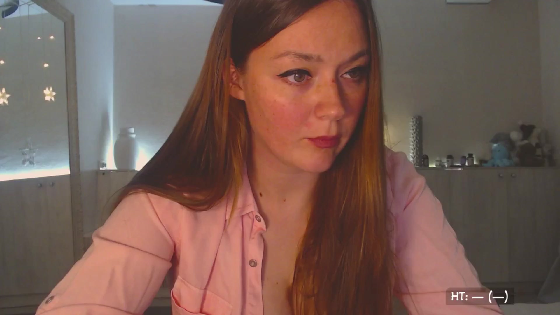 Gallery image thumbnail from Relax_'s myfreecams stream on, 08/19/2025, 24:00 image 5 of 20