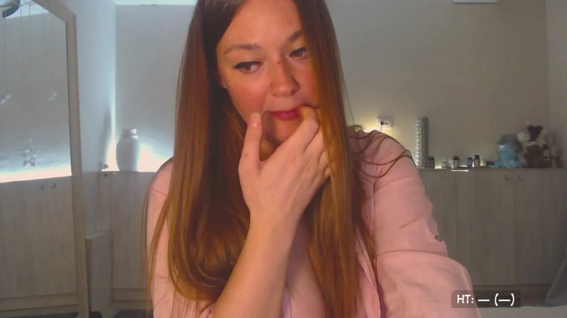 Gallery image thumbnail from Relax_'s myfreecams stream on, 08/19/2025, 24:21 image 3 of 20