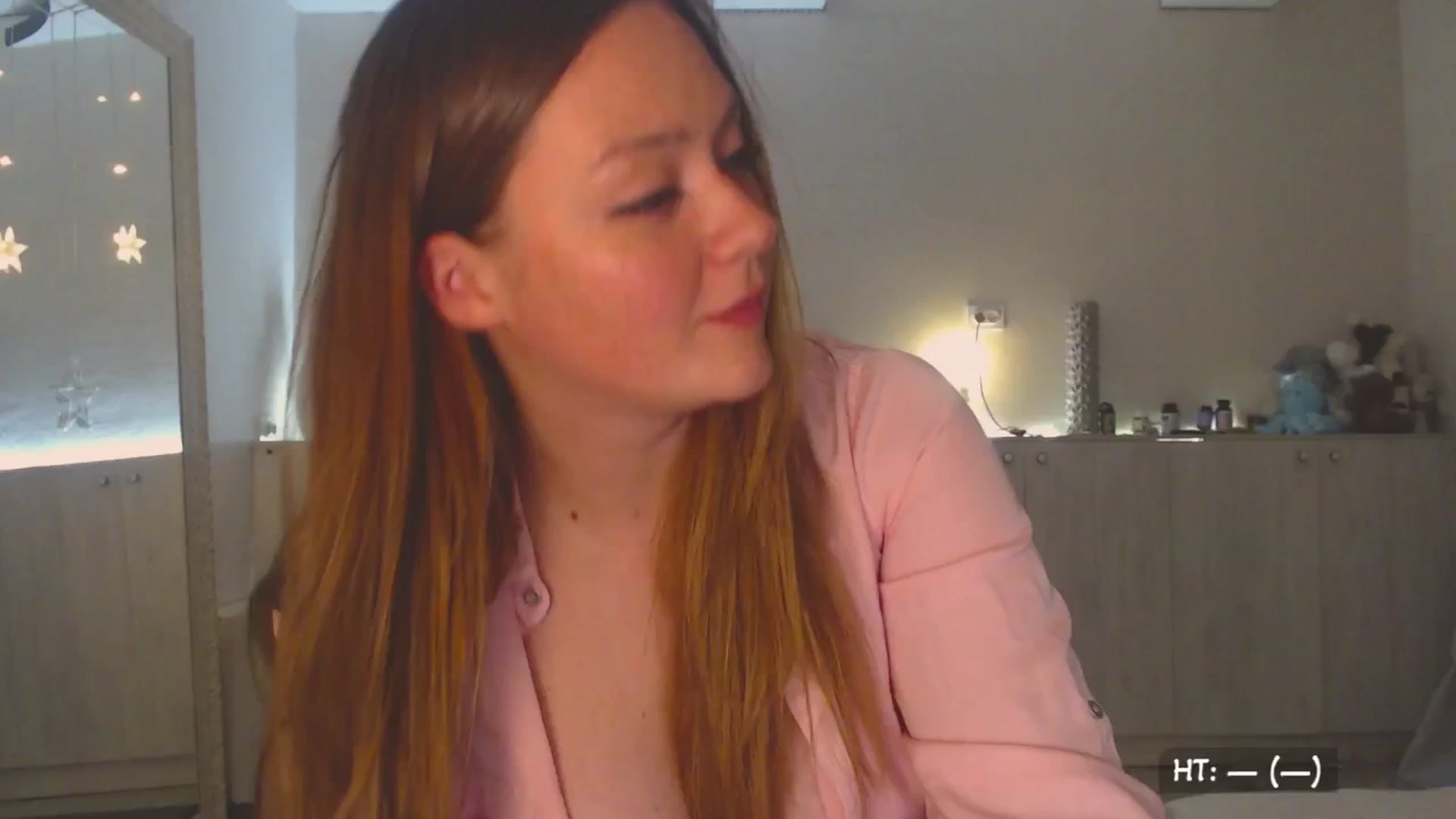 Gallery image thumbnail from Relax_'s myfreecams stream on, 08/19/2025, 24:21 image 13 of 20