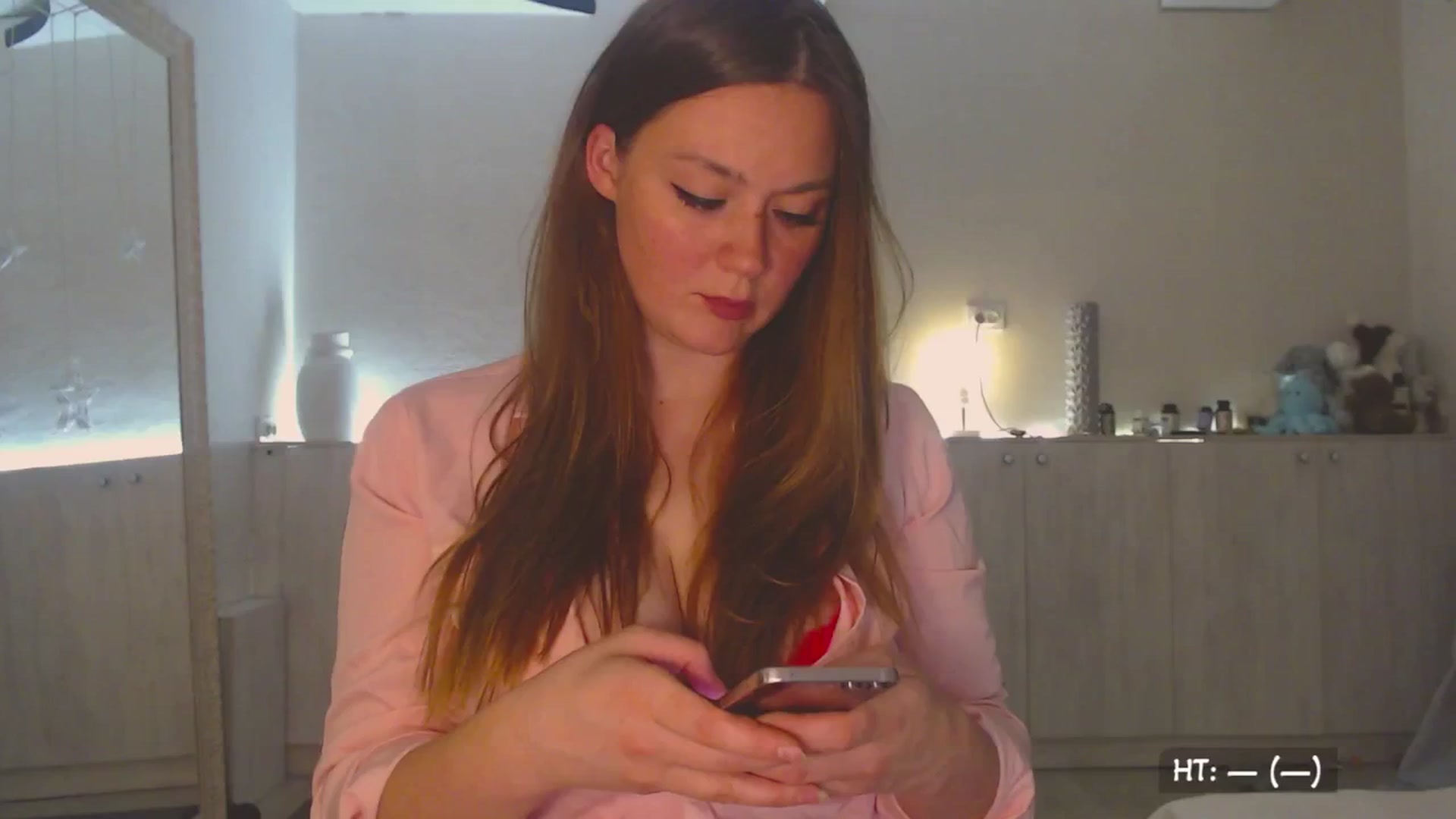 Gallery image thumbnail from Relax_'s myfreecams stream on, 08/19/2025, 24:21 image 12 of 20