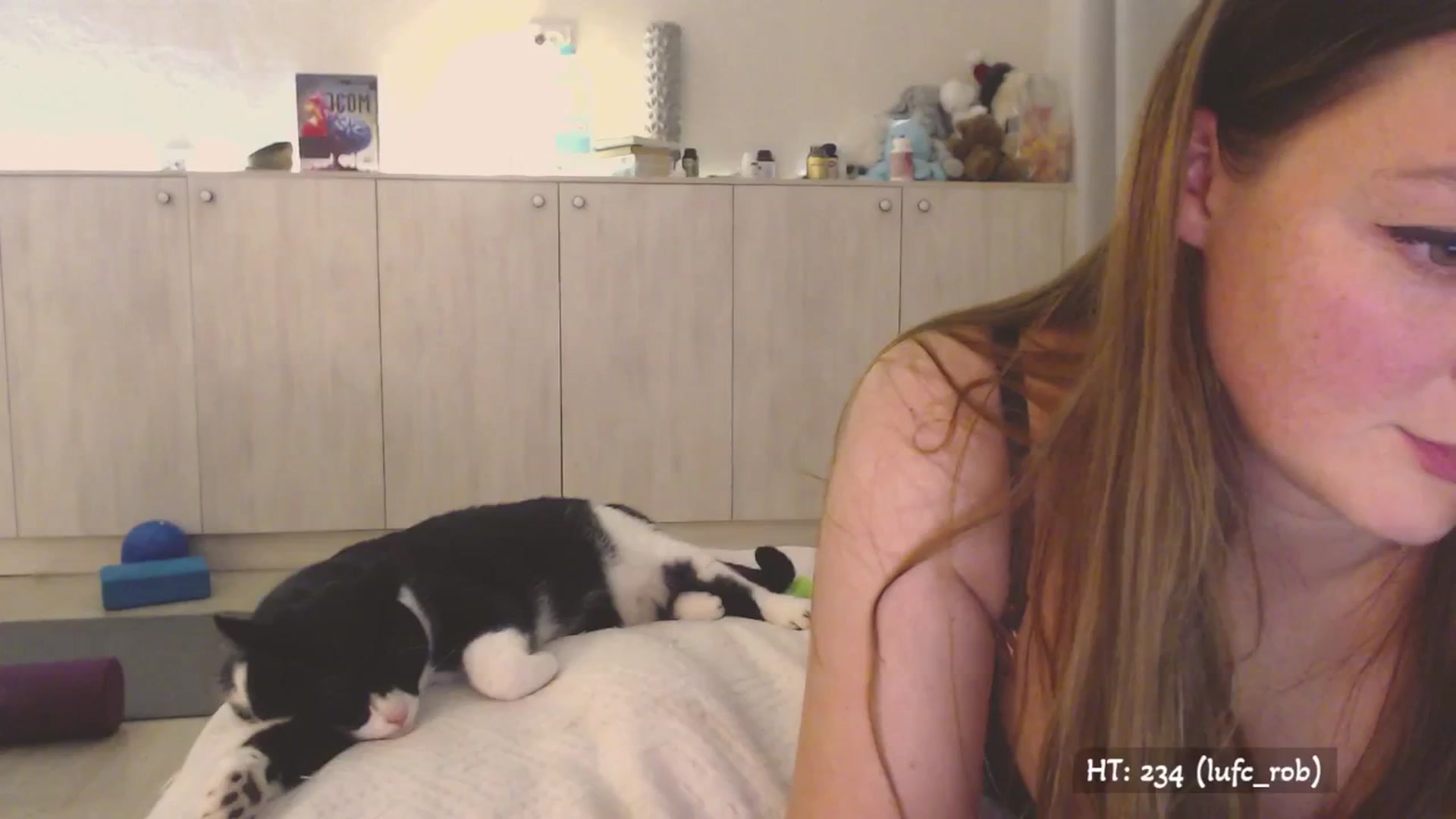 Gallery image thumbnail from Relax_'s myfreecams stream on, 08/30/2025, 01:37 image 6 of 20