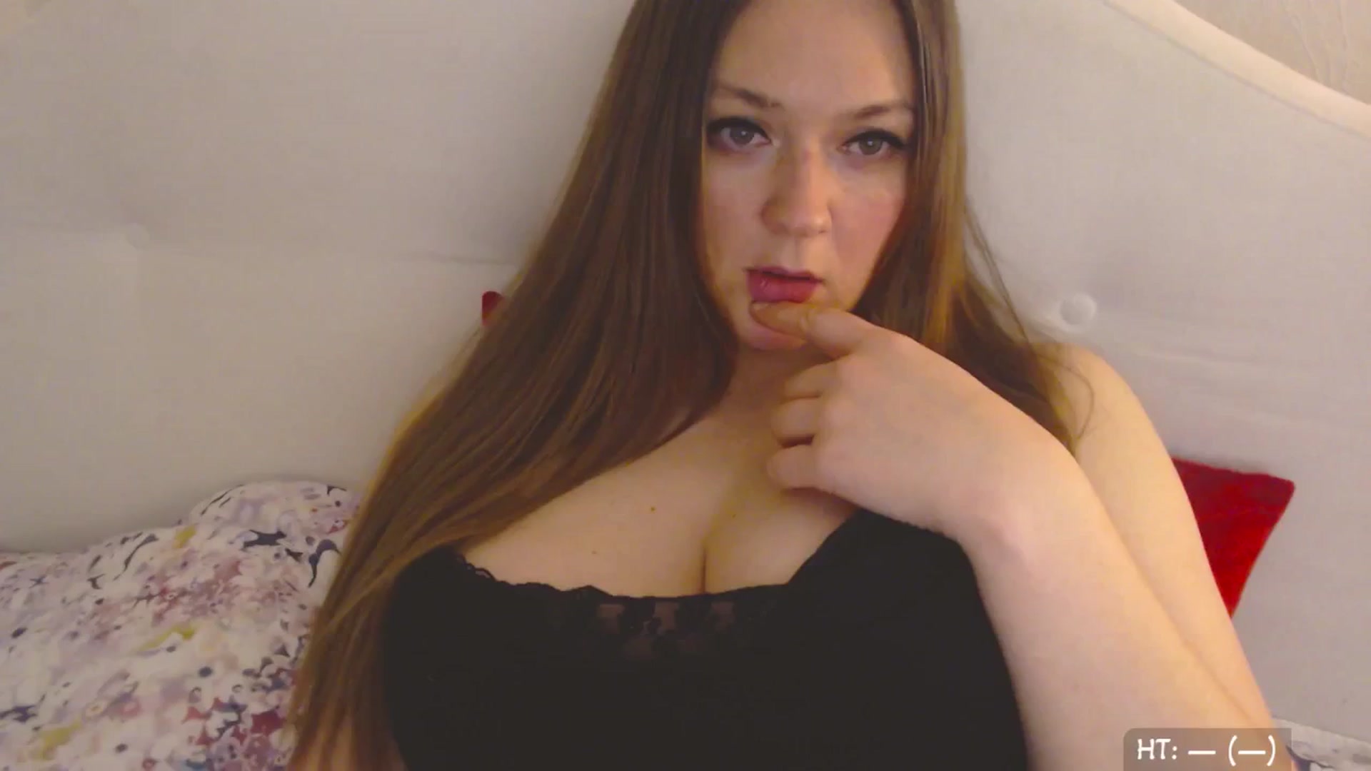 Gallery image thumbnail from Relax_'s myfreecams stream on, 10/18/2025, 24:44 image 8 of 20