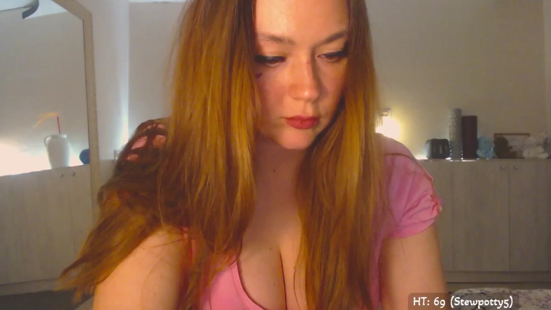 Gallery image thumbnail from Relax_'s myfreecams stream on, 10/19/2025, 01:18 image 2 of 20