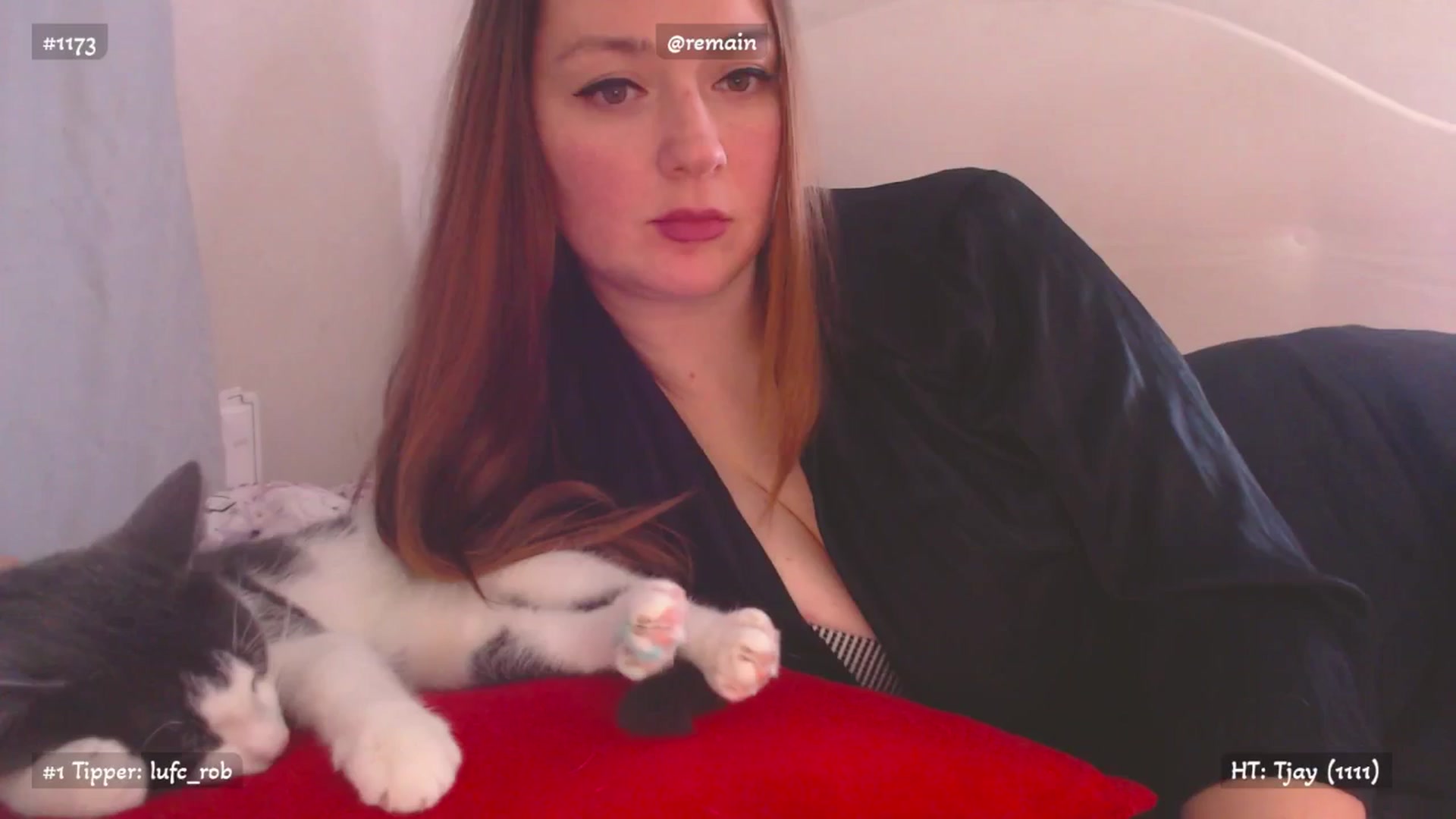 Gallery image thumbnail from Relax_'s myfreecams stream on, 10/28/2025, 01:32 image 9 of 20