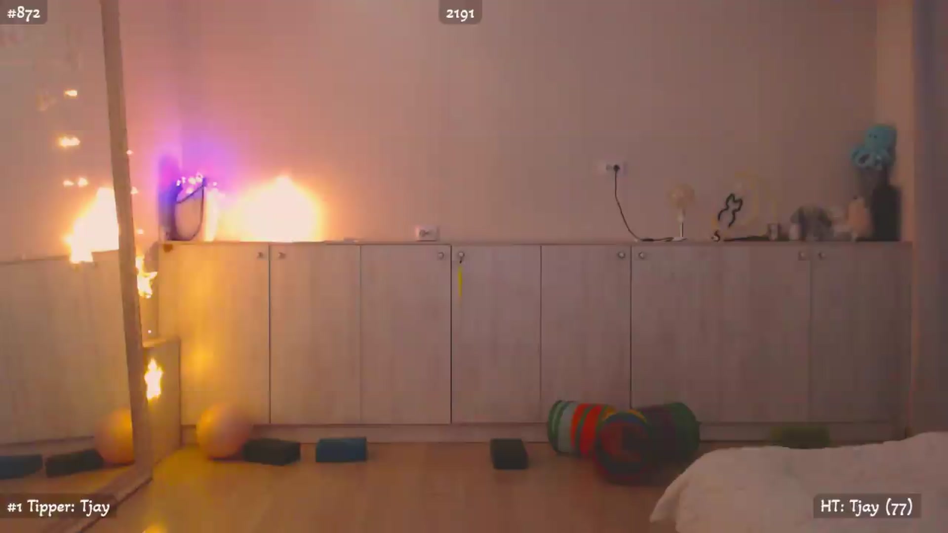 Gallery image thumbnail from Relax_'s myfreecams stream on, 05/11/2026, 03:31 image 14 of 20