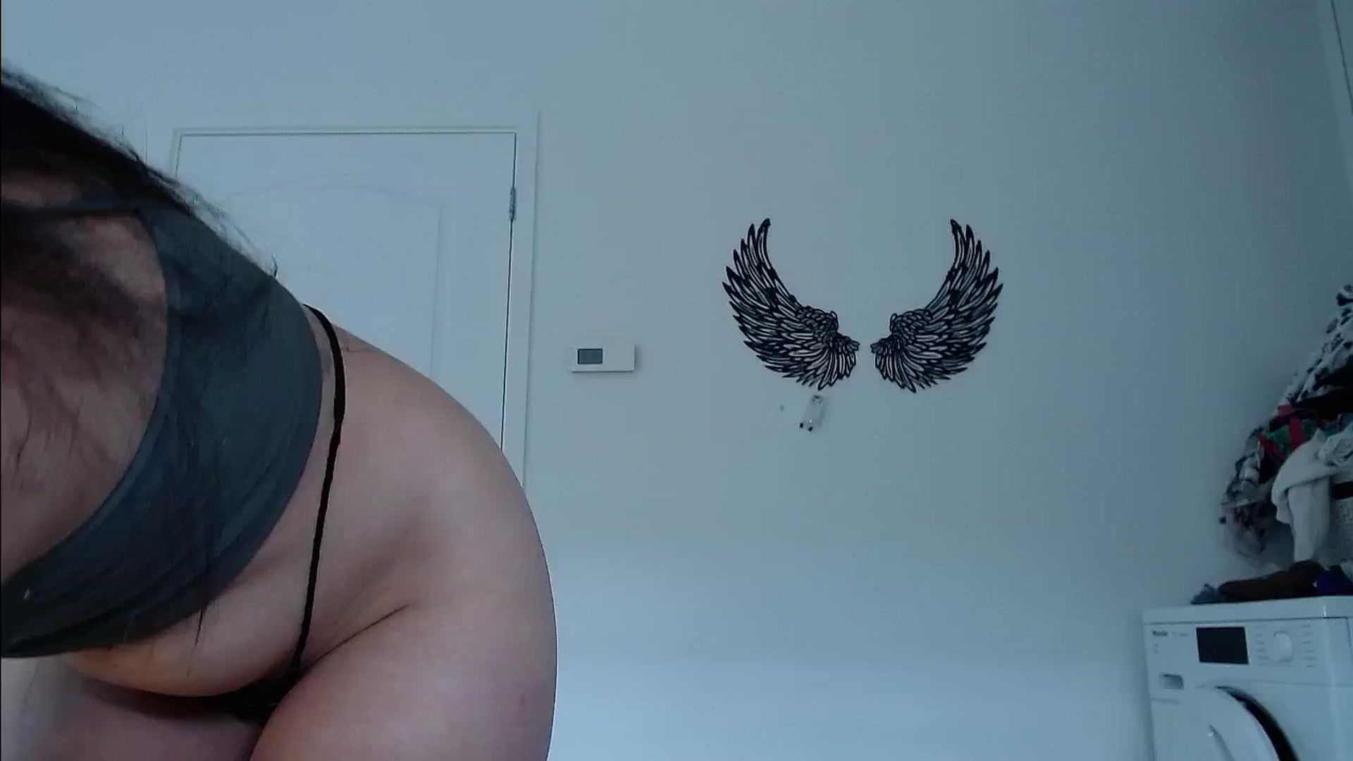 Gallery image thumbnail from Remi_ivy's myfreecams stream on, 06/17/2024, 15:34 image 1 of 20