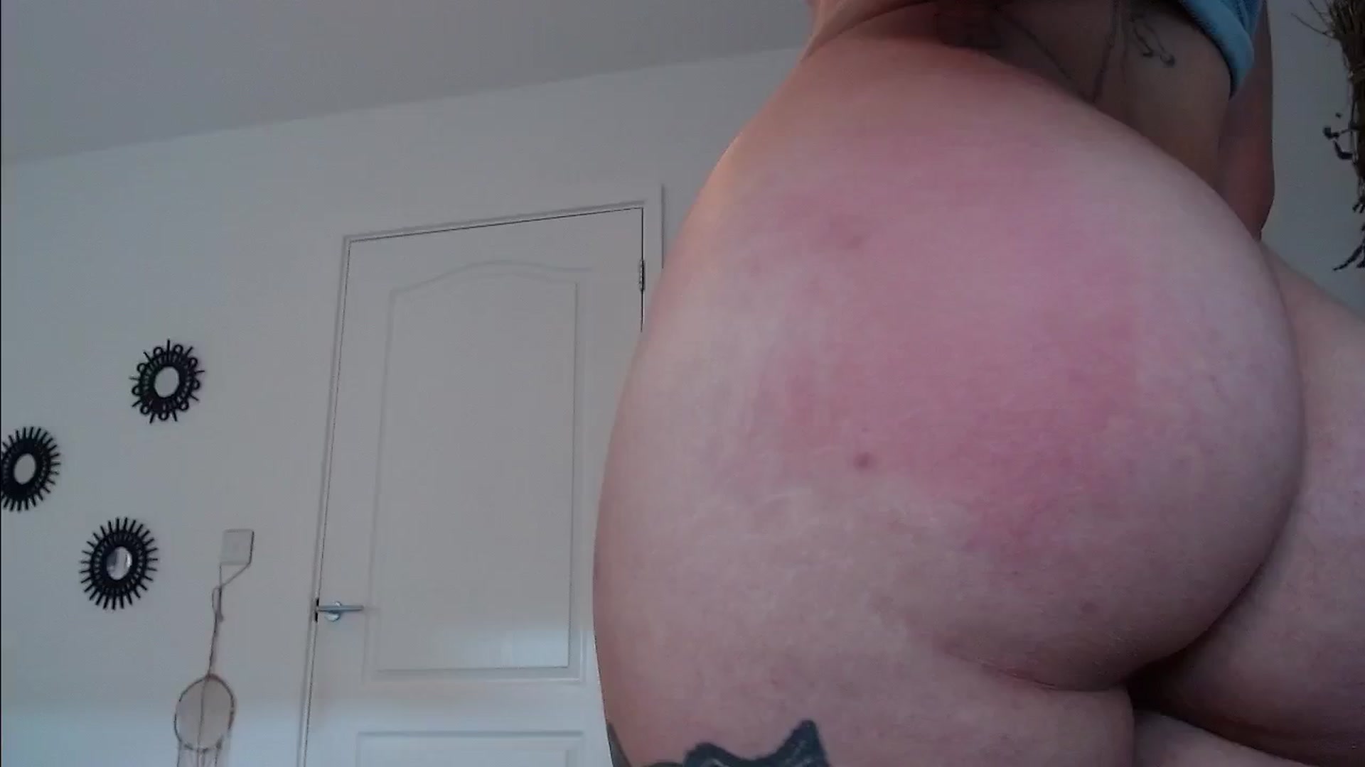 Gallery image thumbnail from Remi_ivy's myfreecams stream on, 08/22/2024, 14:15 image 19 of 20