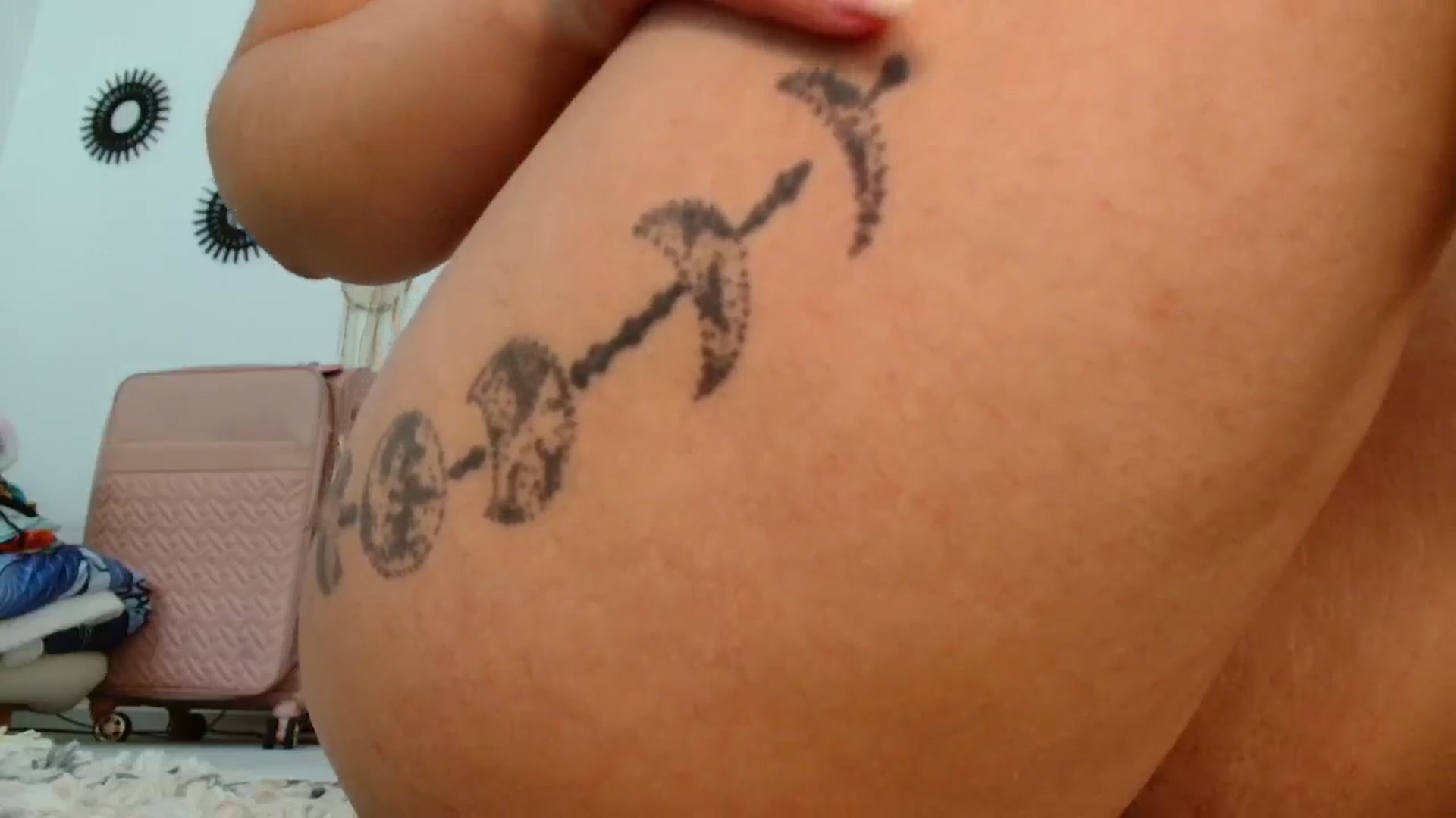 Gallery image thumbnail from Remi_ivy's myfreecams stream on, 07/18/2025, 14:21 image 17 of 20