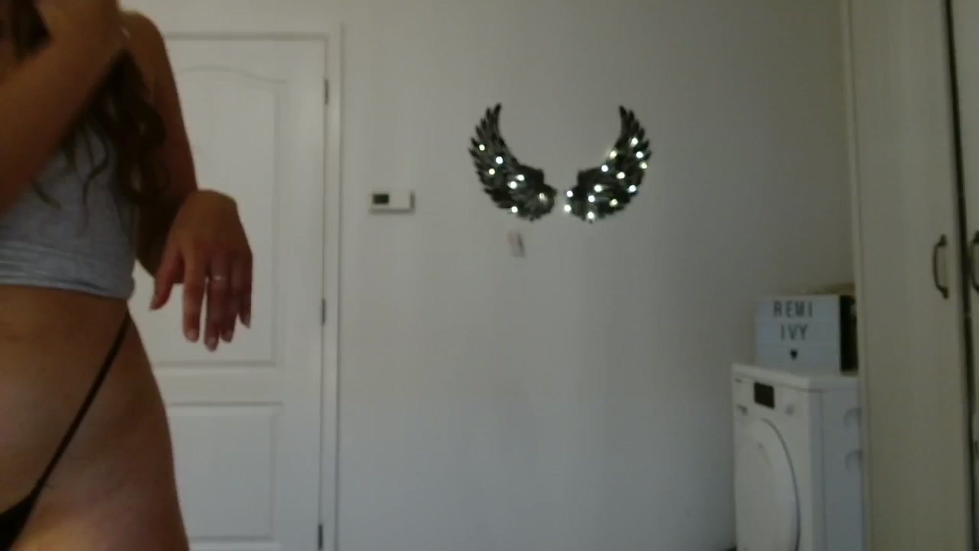 Gallery image thumbnail from Remi_ivy's myfreecams stream on, 08/02/2025, 20:44 image 1 of 20
