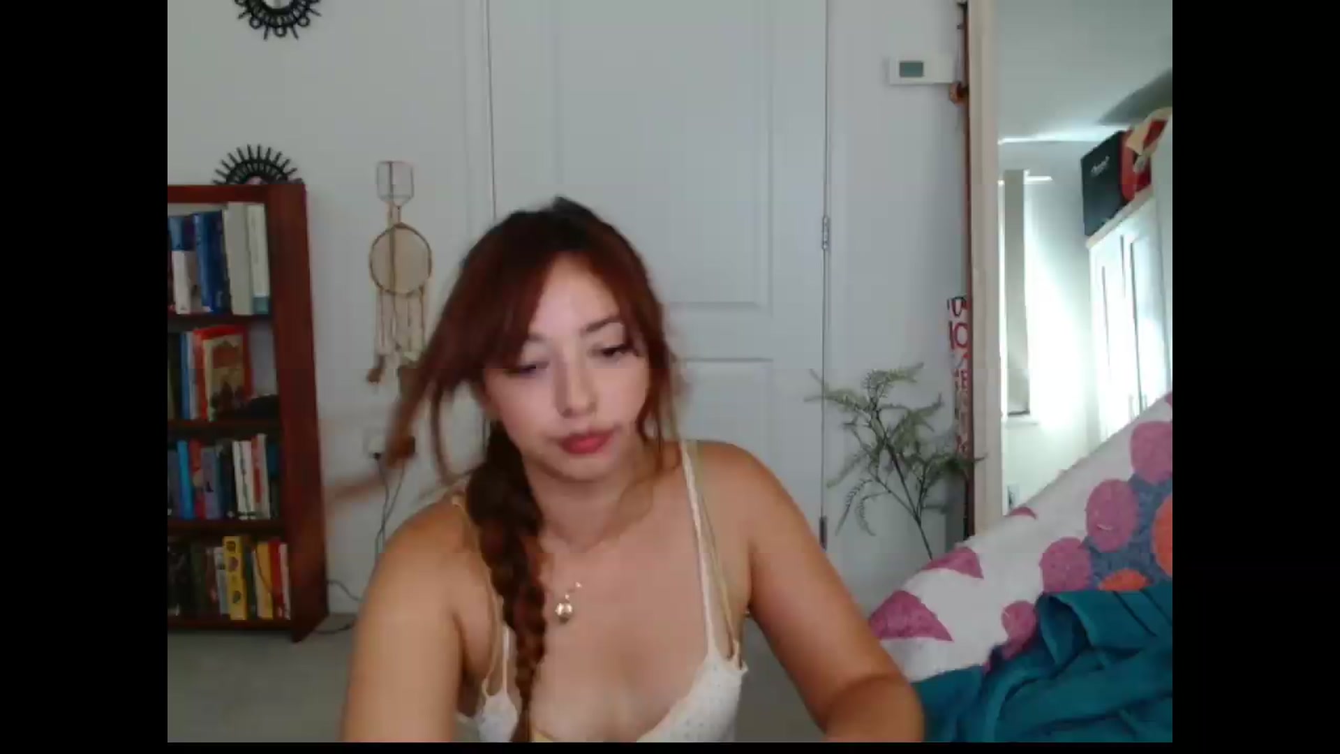 Gallery image thumbnail from Remi_ivy's myfreecams stream on, 08/02/2026, 16:49 image 15 of 20