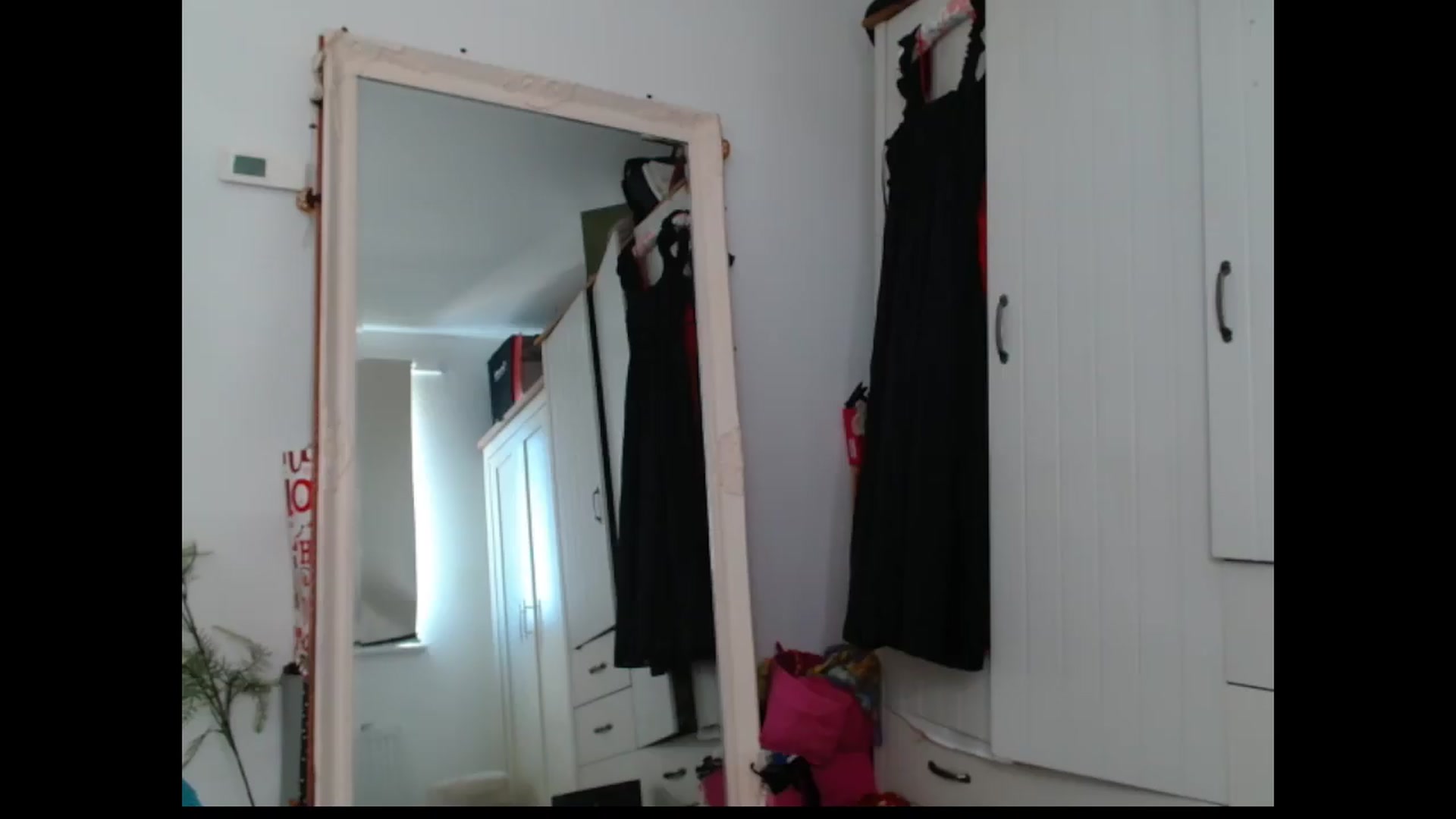 Gallery image thumbnail from Remi_ivy's myfreecams stream on, 08/14/2026, 12:24 image 9 of 20