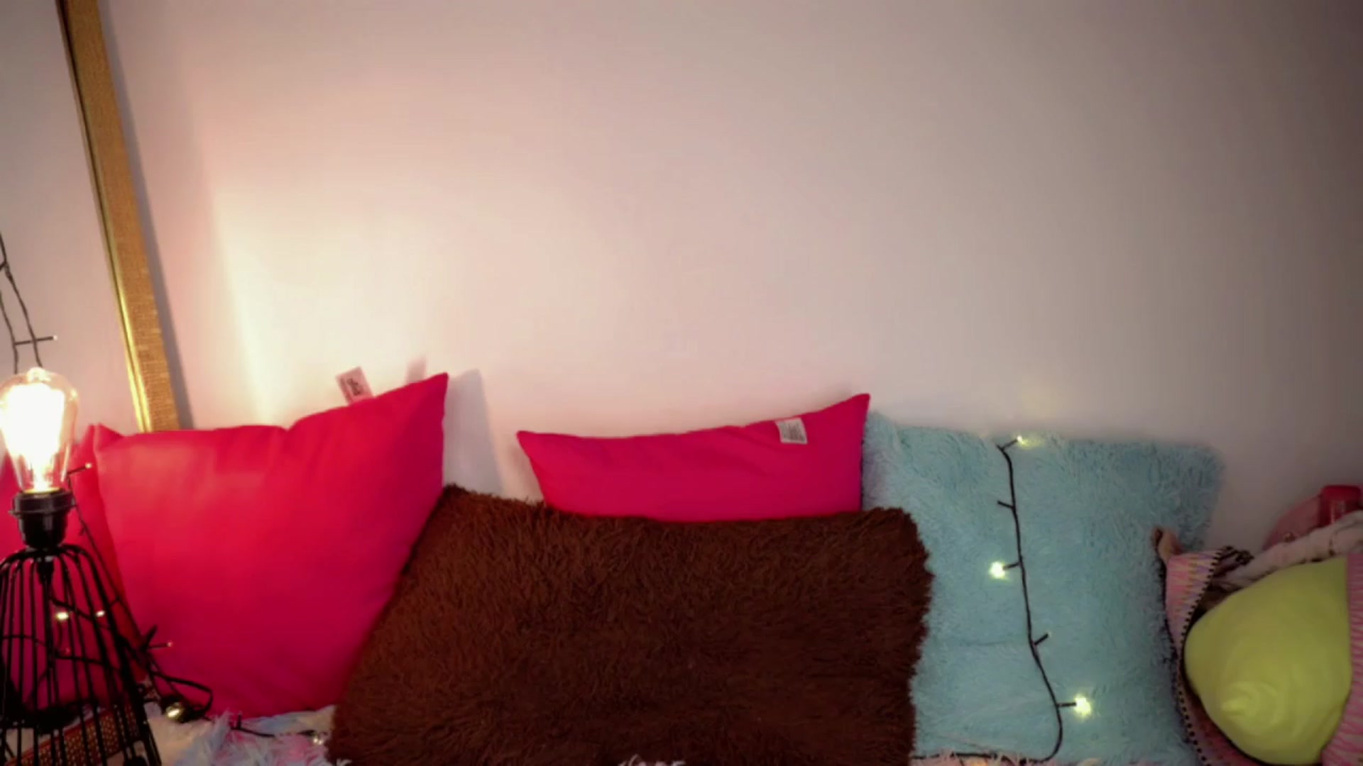 Gallery image thumbnail from RenataFih0or_'s myfreecams stream on, 03/31/2024, 20:07 image 4 of 20