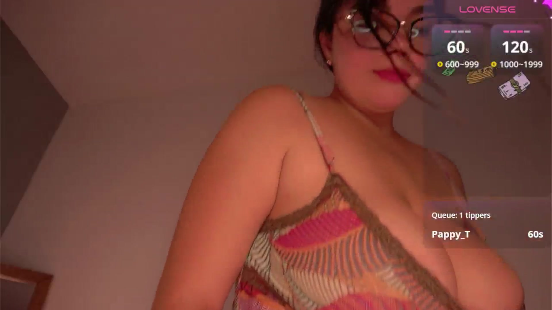 Gallery image thumbnail from RenataFih0or_'s myfreecams stream on, 07/22/2025, 15:01 image 15 of 20