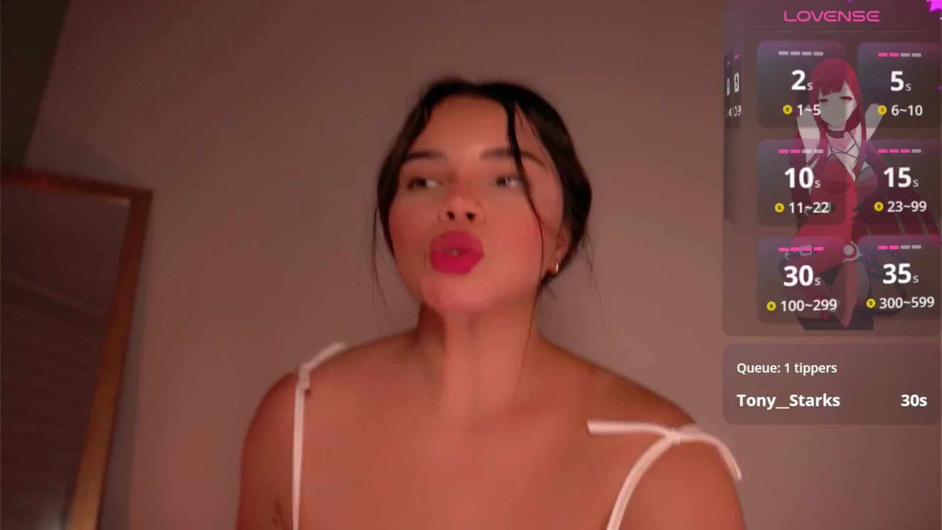 Gallery image thumbnail from RenataFih0or_'s myfreecams stream on, 08/27/2025, 18:10 image 8 of 20