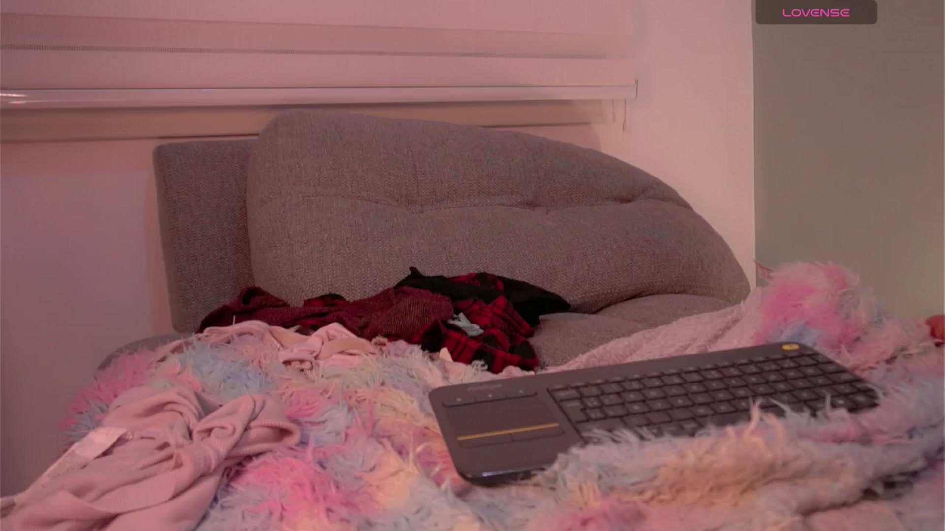 Gallery image thumbnail from RenataFih0or_'s myfreecams stream on, 04/14/2026, 01:14 image 17 of 20