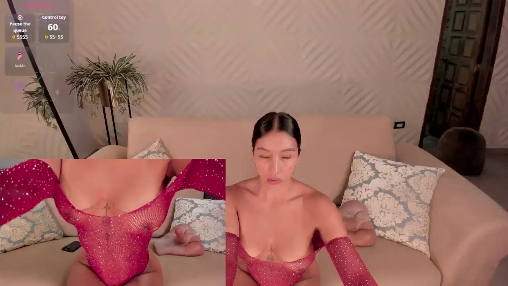 Gallery image thumbnail from RenataReyes_'s myfreecams stream on, 04/11/2026, 12:48 image 2 of 20