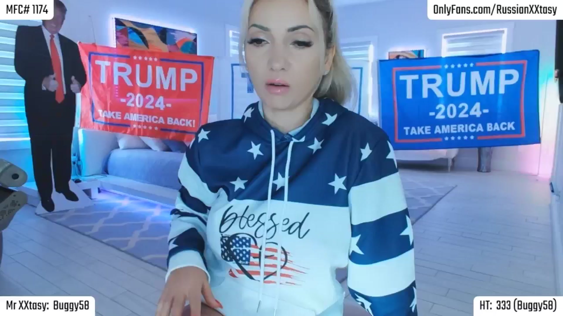 Gallery image thumbnail from RenyXXtasy's myfreecams stream on, 05/14/2024, 24:30 image 8 of 20