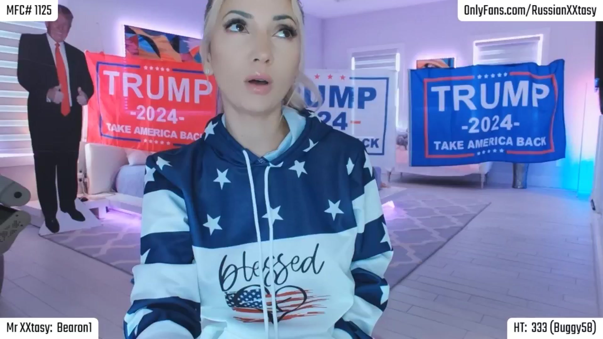 Gallery image thumbnail from RenyXXtasy's myfreecams stream on, 05/14/2024, 24:30 image 13 of 20