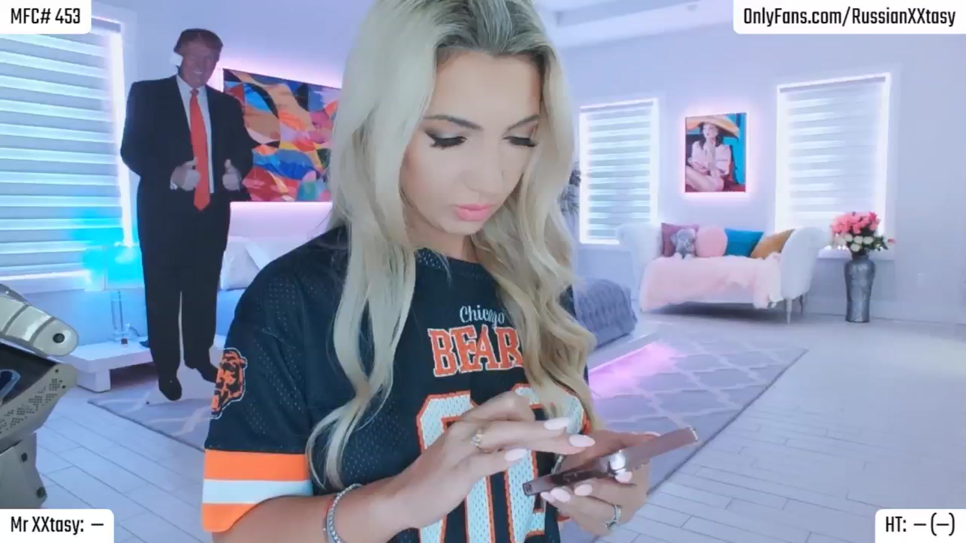 Gallery image thumbnail from RenyXXtasy's myfreecams stream on, 07/23/2024, 02:18 image 1 of 20