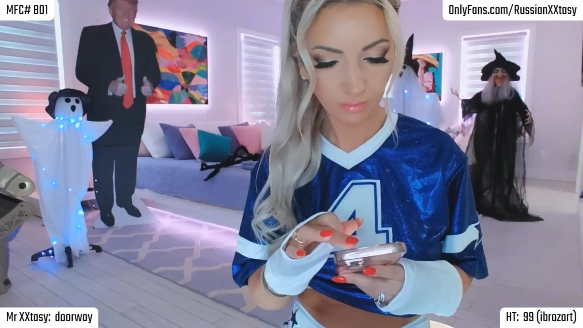 Gallery image thumbnail from RenyXXtasy's myfreecams stream on, 10/12/2024, 23:33 image 5 of 20