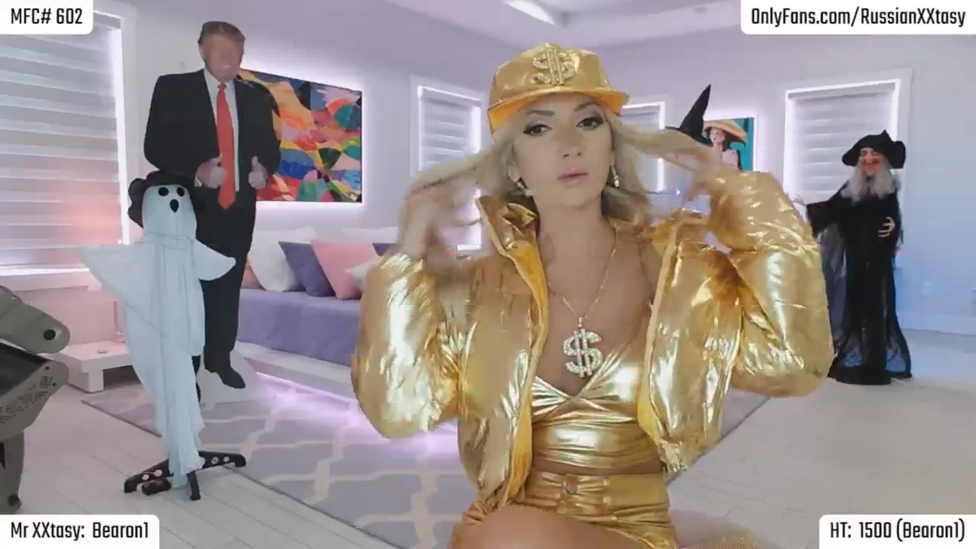 Gallery image thumbnail from RenyXXtasy's myfreecams stream on, 10/23/2024, 22:58 image 7 of 20
