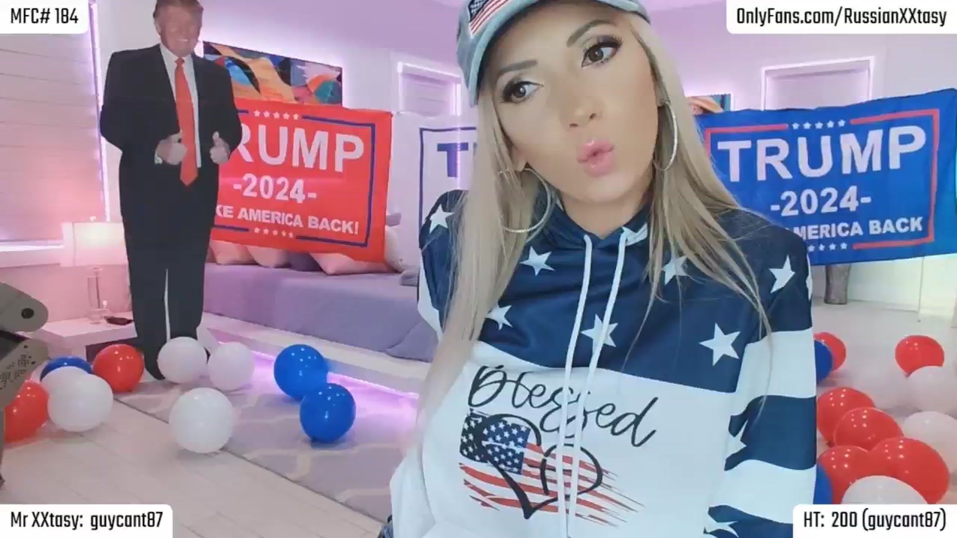 Gallery image thumbnail from RenyXXtasy's myfreecams stream on, 11/05/2024, 24:21 image 7 of 20