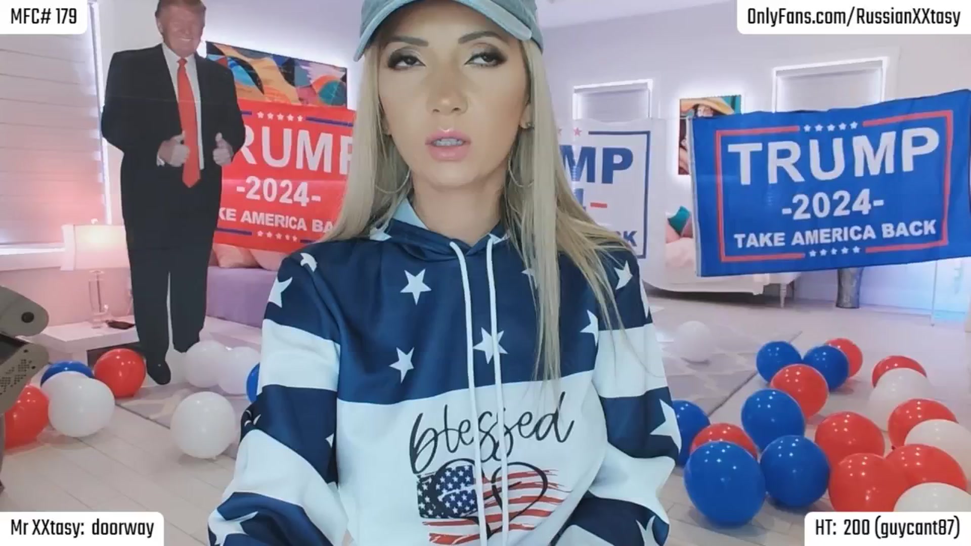 Gallery image thumbnail from RenyXXtasy's myfreecams stream on, 11/05/2024, 24:21 image 16 of 20