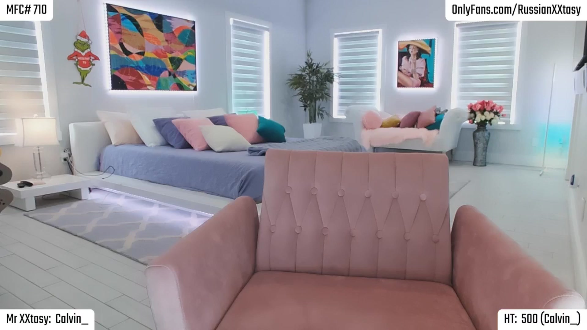 Gallery image thumbnail from RenyXXtasy's myfreecams stream on, 07/19/2025, 22:02 image 10 of 20