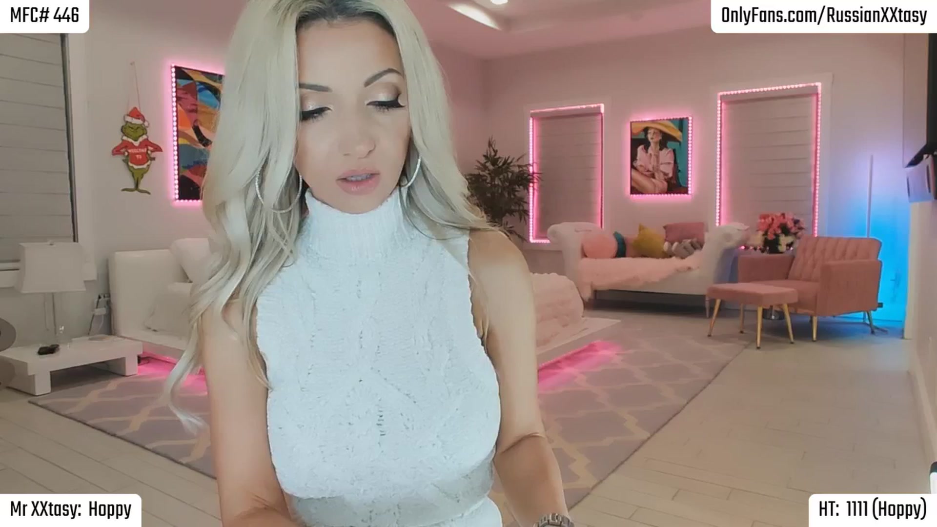 Gallery image thumbnail from RenyXXtasy's myfreecams stream on, 12/06/2025, 23:13 image 20 of 20