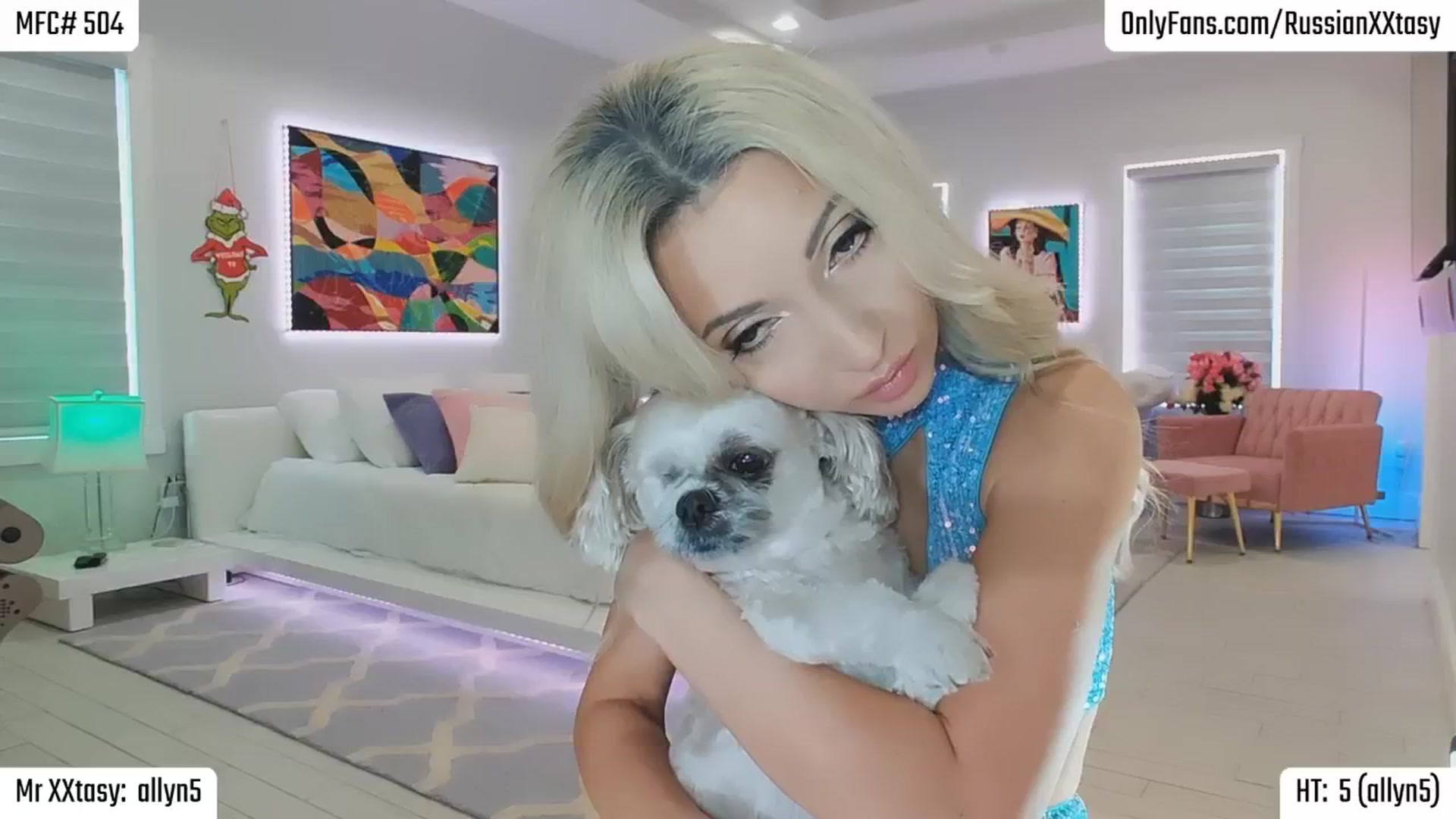 Gallery image thumbnail from RenyXXtasy's myfreecams stream on, 12/06/2025, 23:13 image 2 of 20