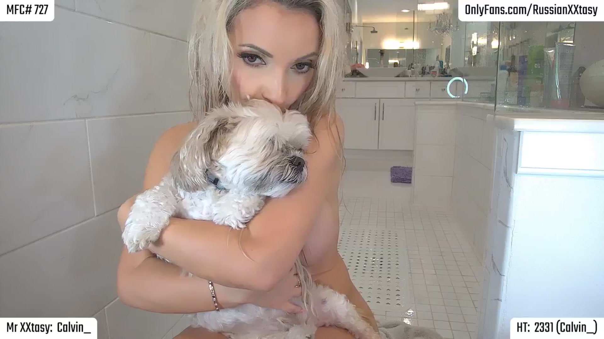 Gallery image thumbnail from RenyXXtasy's myfreecams stream on, 02/19/2026, 03:17 image 8 of 20