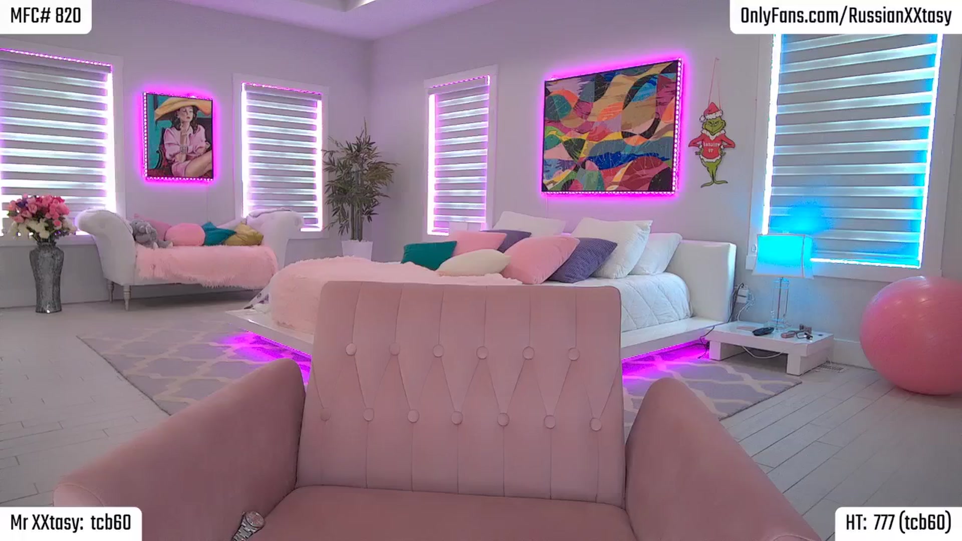 Gallery image thumbnail from RenyXXtasy's myfreecams stream on, 03/24/2026, 23:28 image 8 of 20