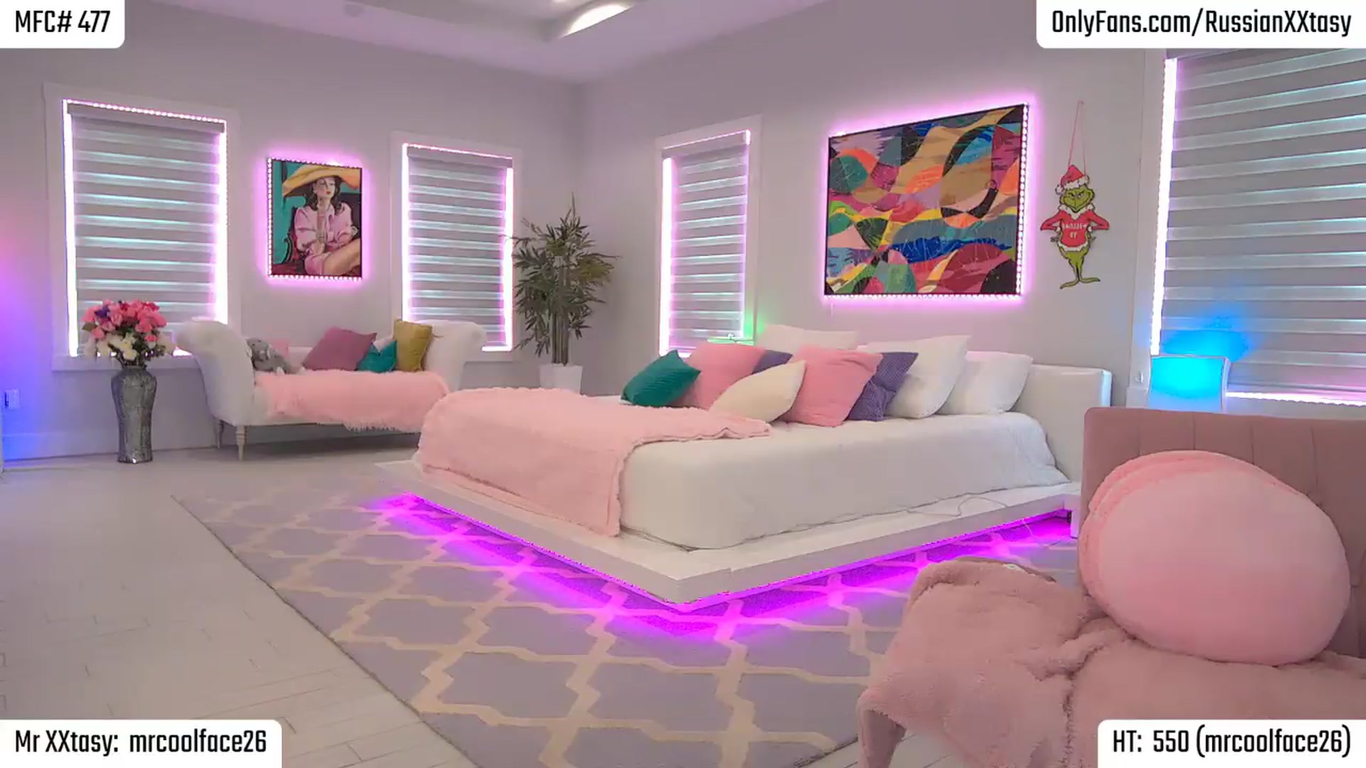 Gallery image thumbnail from RenyXXtasy's myfreecams stream on, 05/22/2026, 22:37 image 10 of 20
