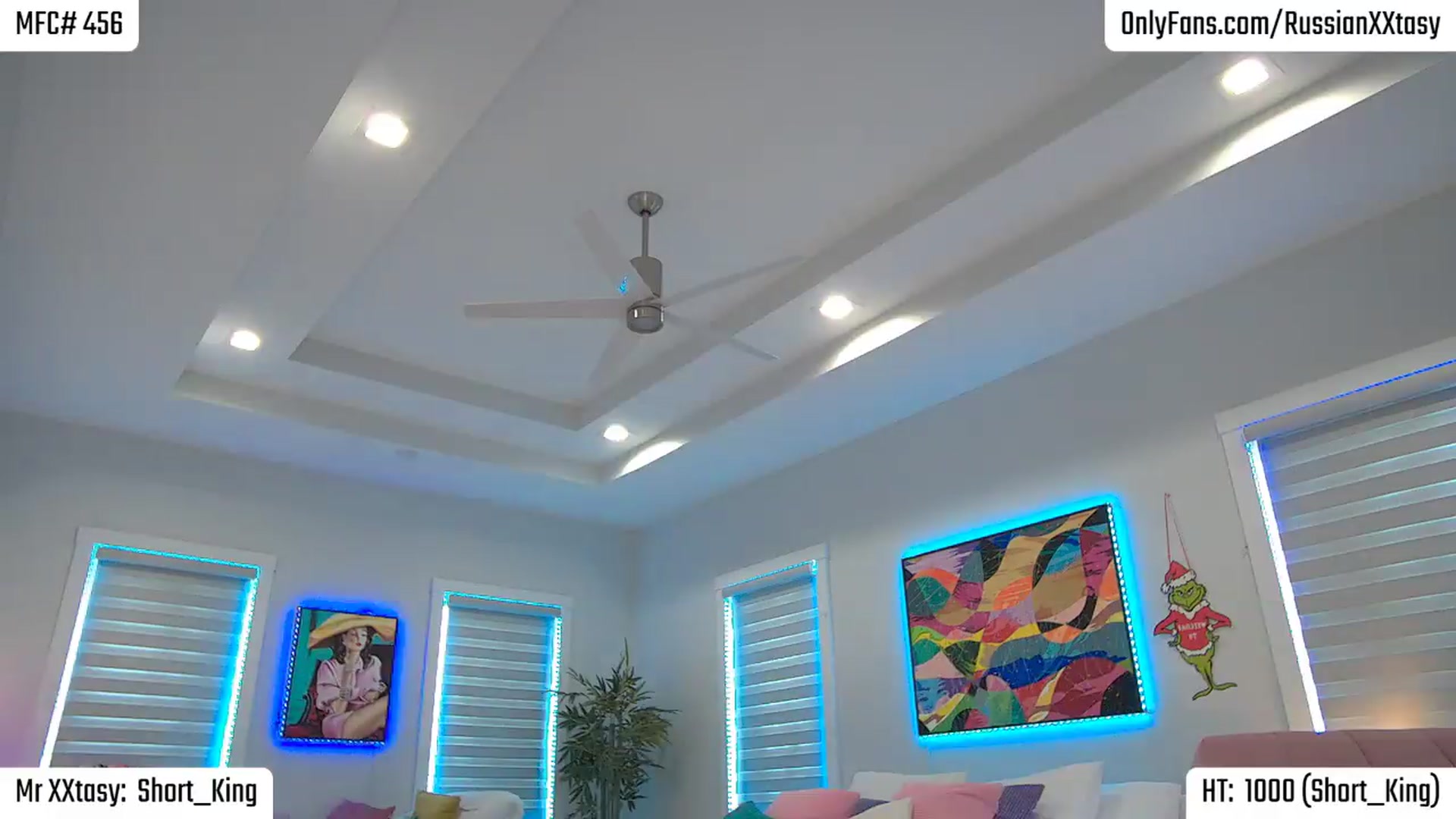 Gallery image thumbnail from RenyXXtasy's myfreecams stream on, 05/22/2026, 22:37 image 18 of 20