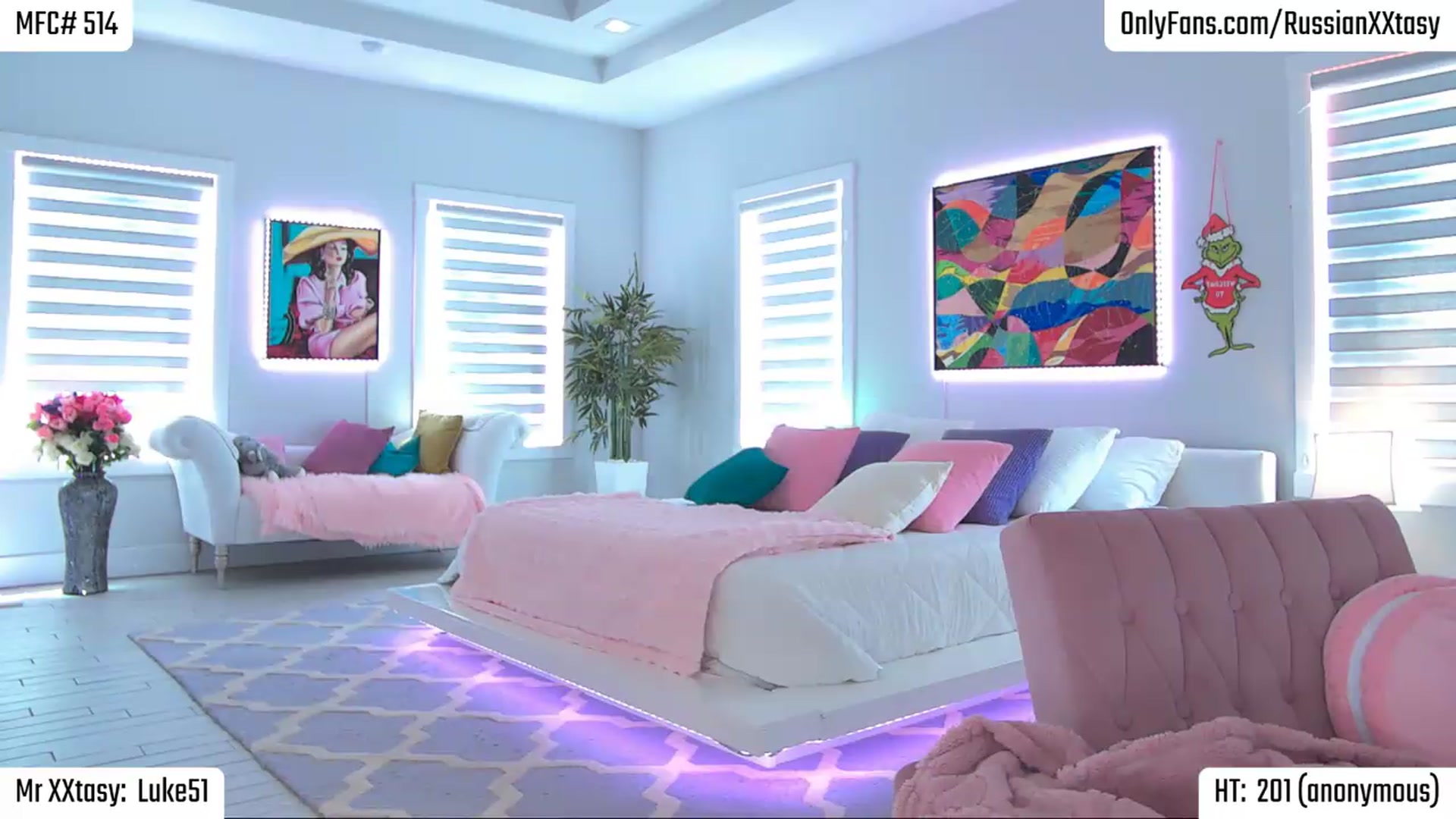 Gallery image thumbnail from RenyXXtasy's myfreecams stream on, 05/30/2026, 20:02 image 3 of 20